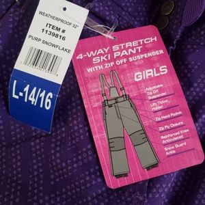 32° degrees snow pants.